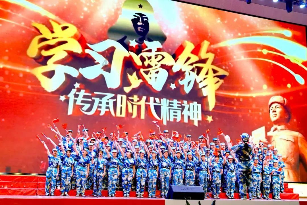 卡通骆驼救援